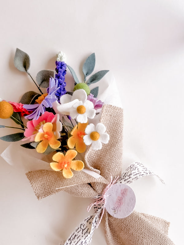 Anne's Wildflower Bouquet