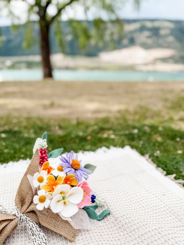 Anne's Wildflower Bouquet