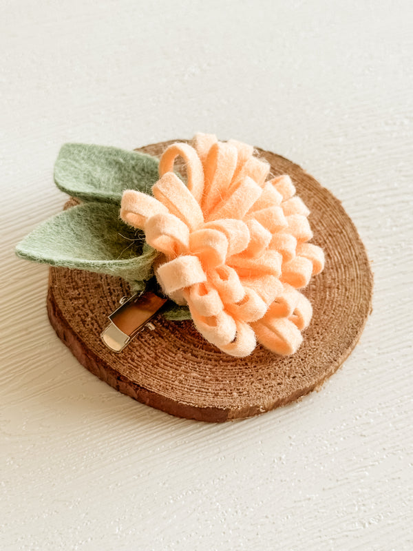 Chrysanthemum Hair Clip