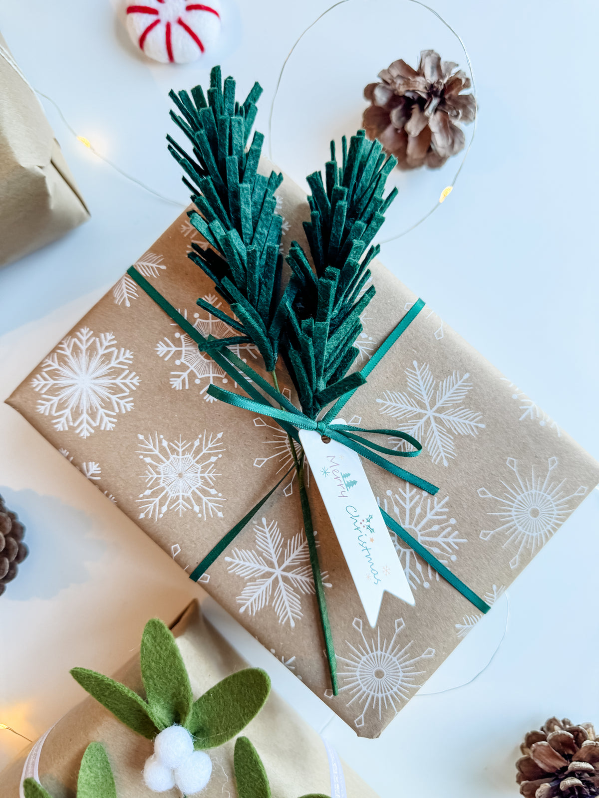Holiday Gift Accent